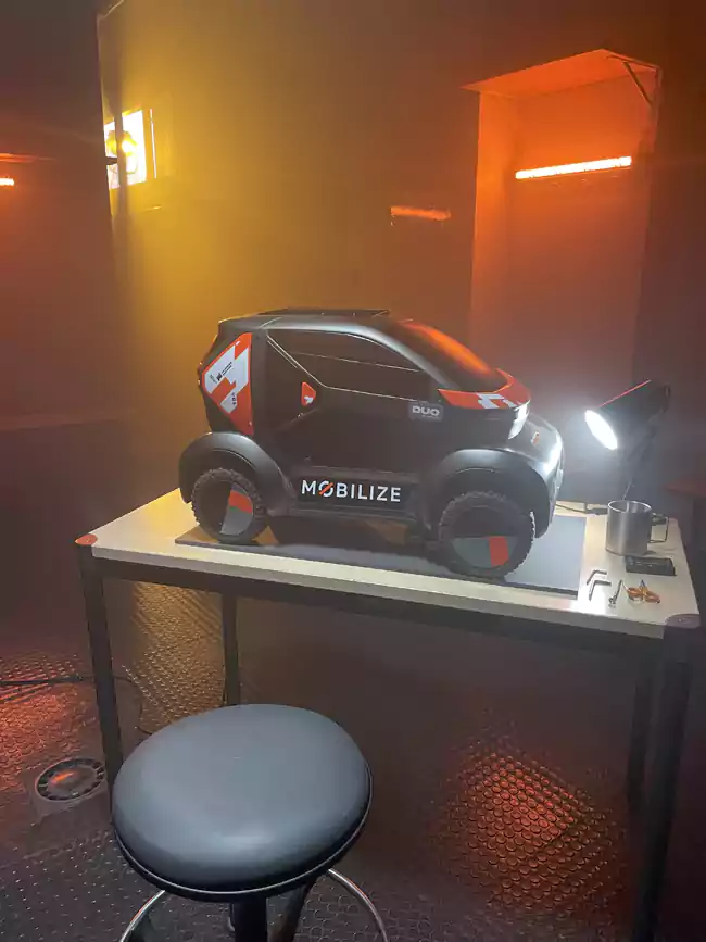 Rugby : porte ballon voiture radio commandée